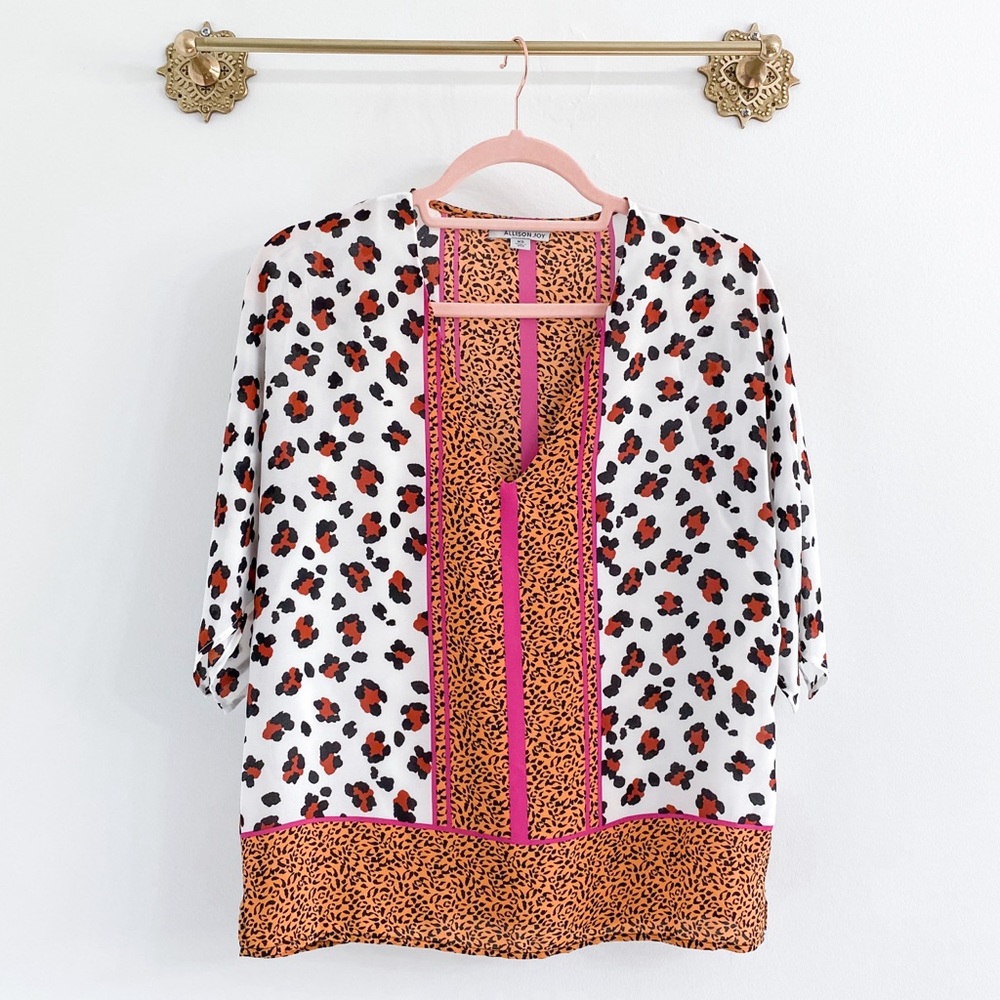 Evereve Leopard Print Blouse - White, Black, Orange, Pink